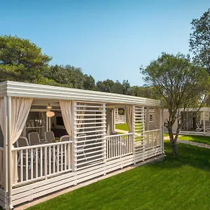 База отдыха Maistra Amarin Mobile Homes, Ровинь