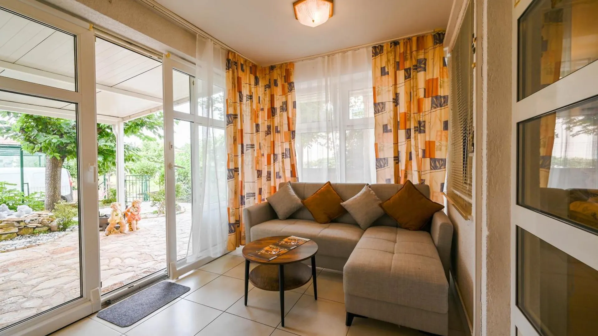 Lido Apartment Rovinj 0*,